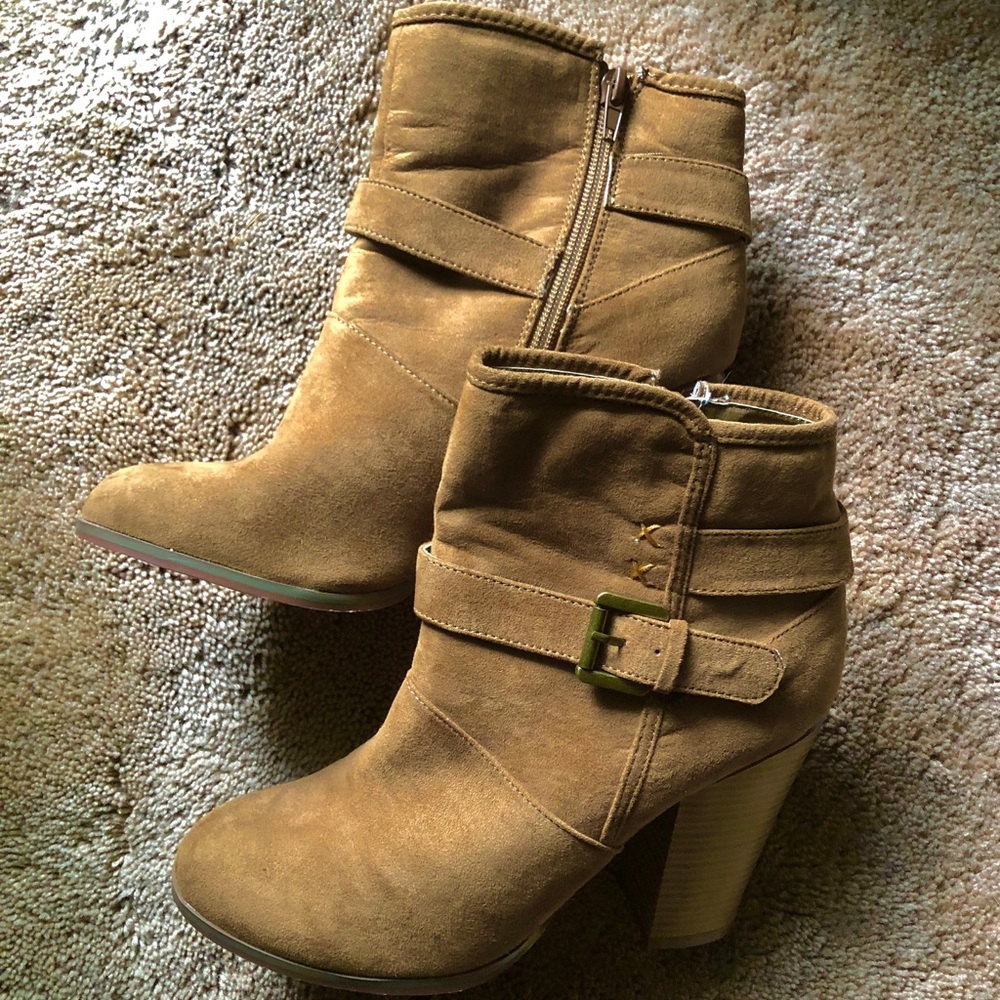Suede like booties women’s size 7.5